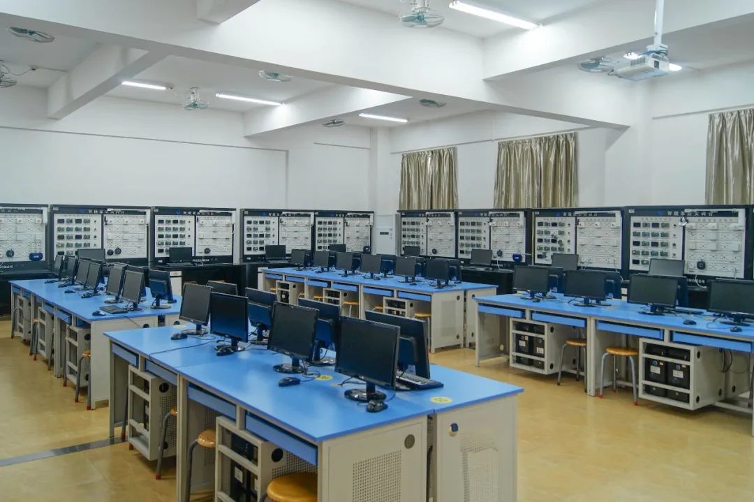 計算機學院2023年本科招生簡章 深圳網絡與信息安全軟件開發方向
